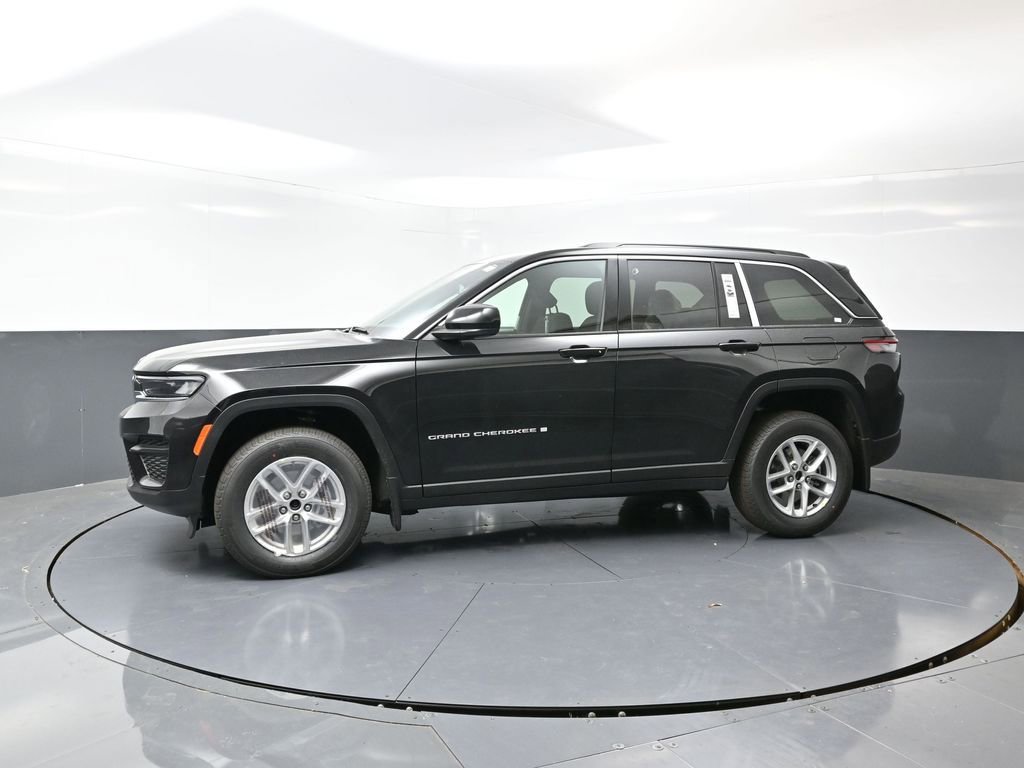 New 2025 Jeep Grand Cherokee Laredo X w/ Luxury Tech Group I image 5