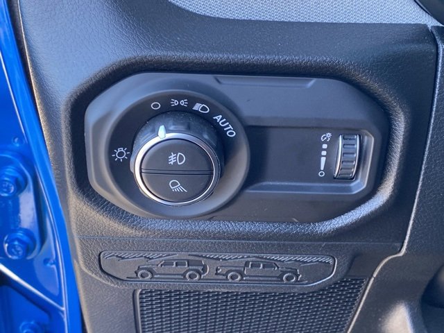 New 2025 Jeep Gladiator Sport image 27