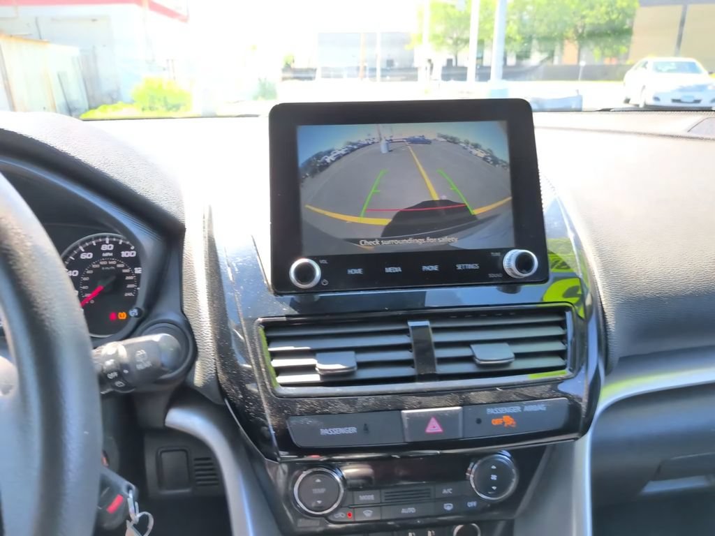Used 2023 Mitsubishi Eclipse Cross LE AWD/4WD image 27
