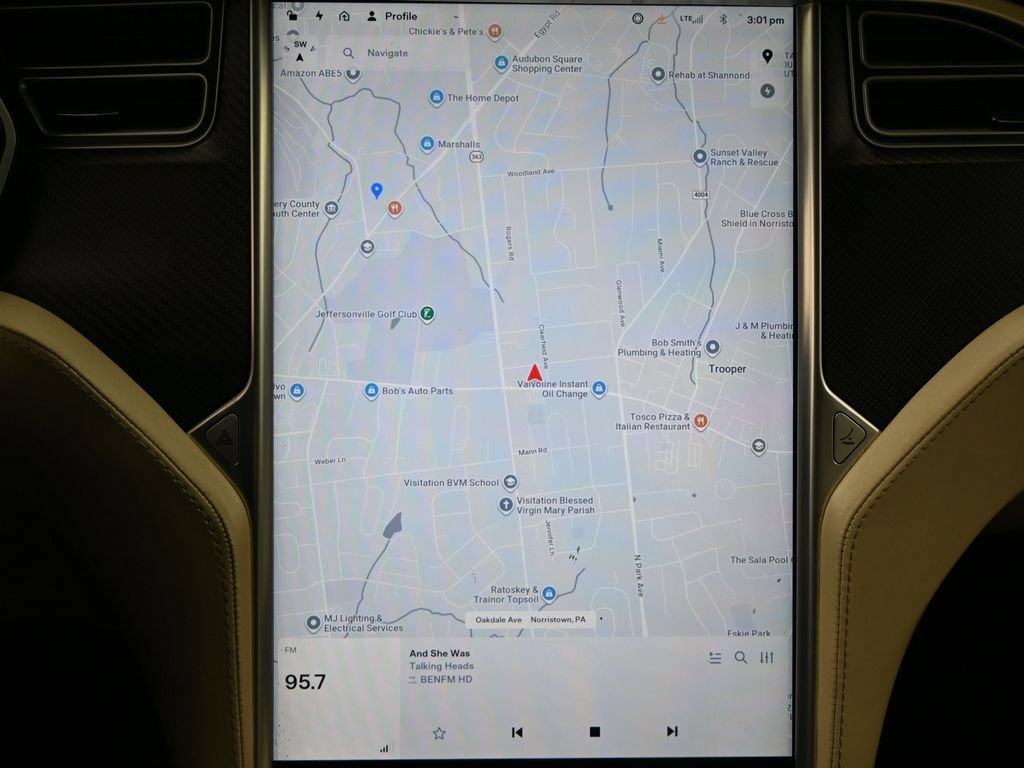Used 2017 Tesla Model X 100D AWD/4WD image 24
