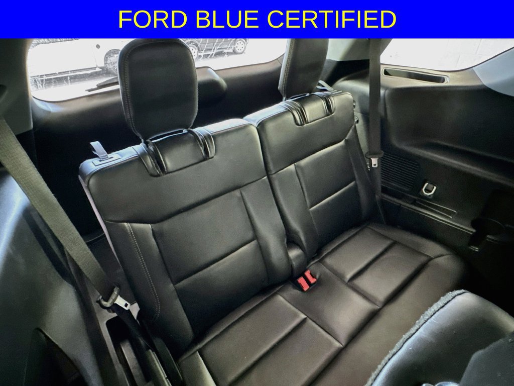 Certified 2023 Ford Explorer XLT w/ Equipment Group 202A RWD image 29