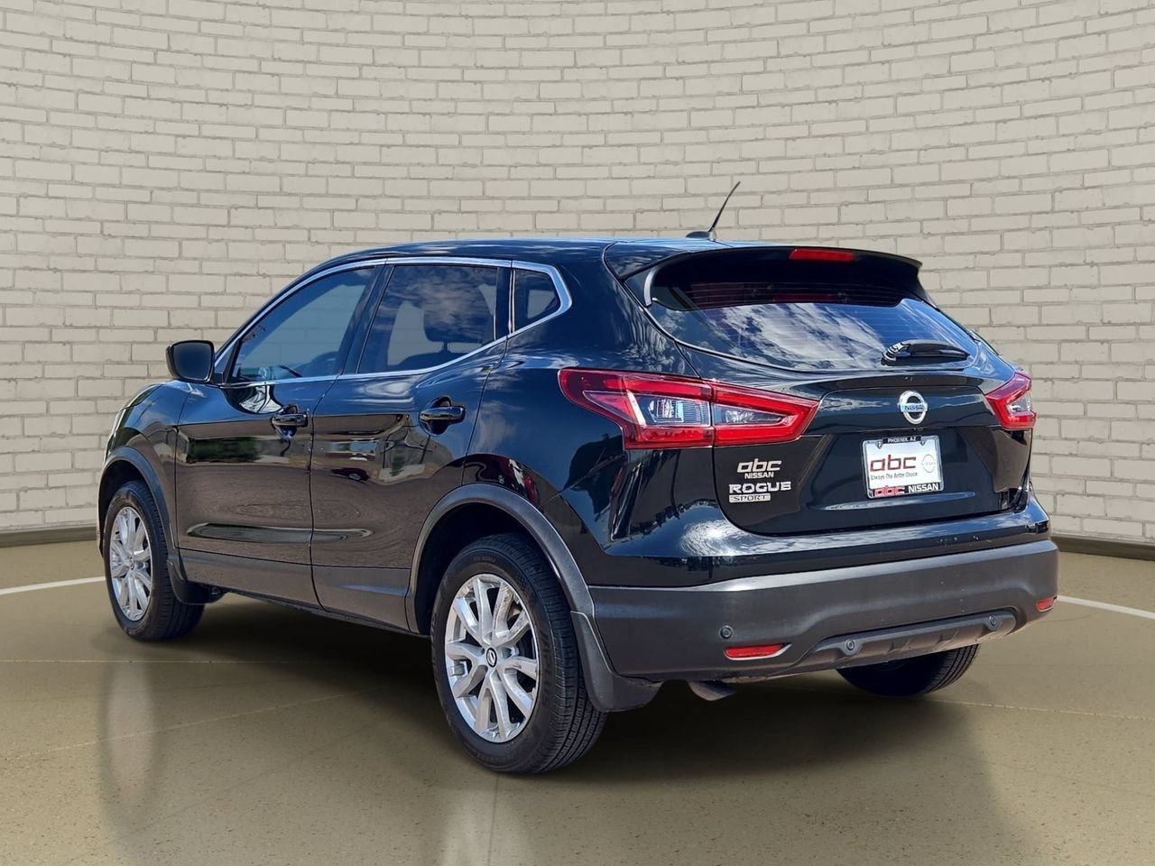 Used 2021 Nissan Rogue Sport S FWD image 7
