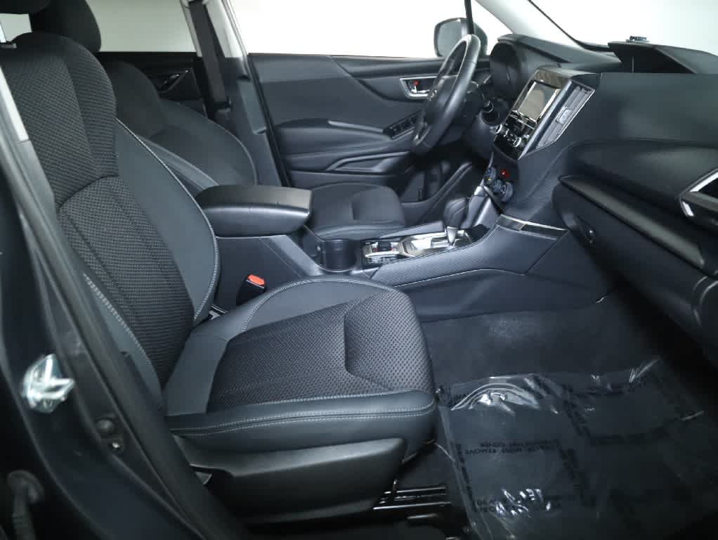 Certified 2024 Subaru Forester Premium AWD/4WD image 35
