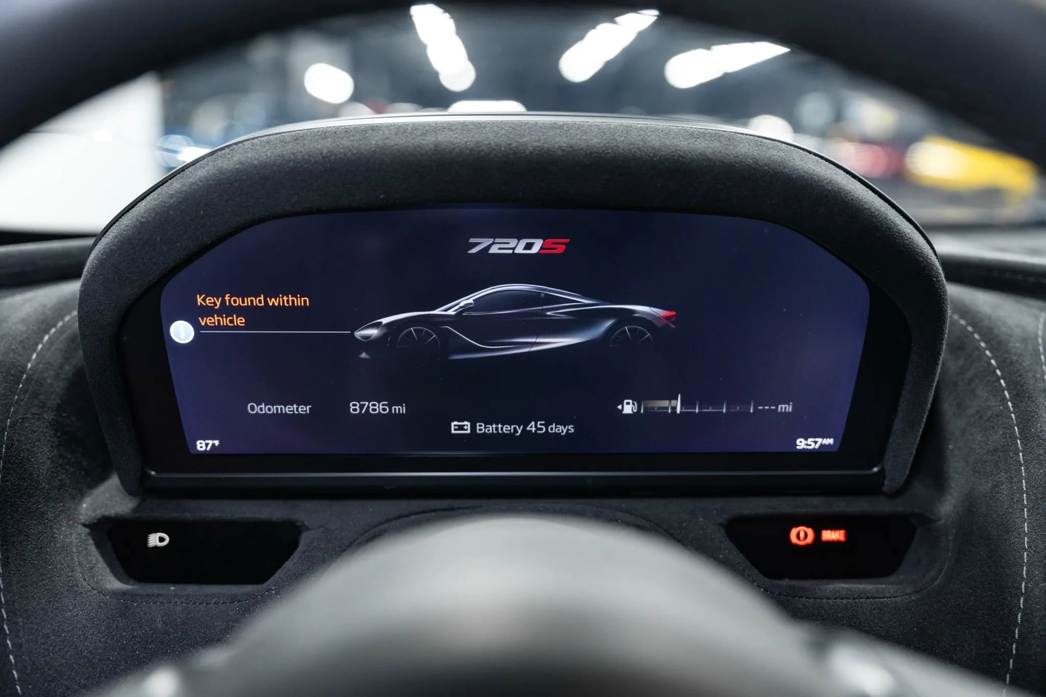 Used 2018 McLaren 720S image 21