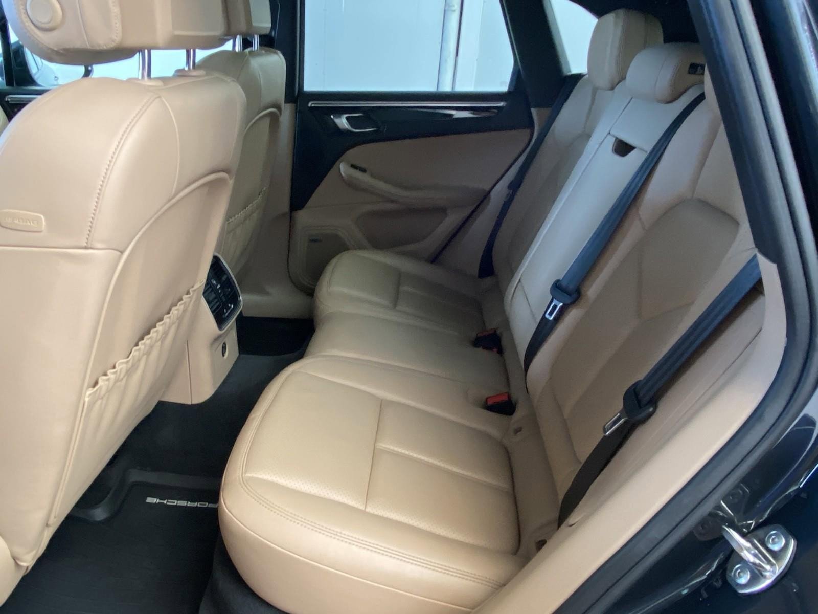 Used 2019 Porsche Macan S image 20