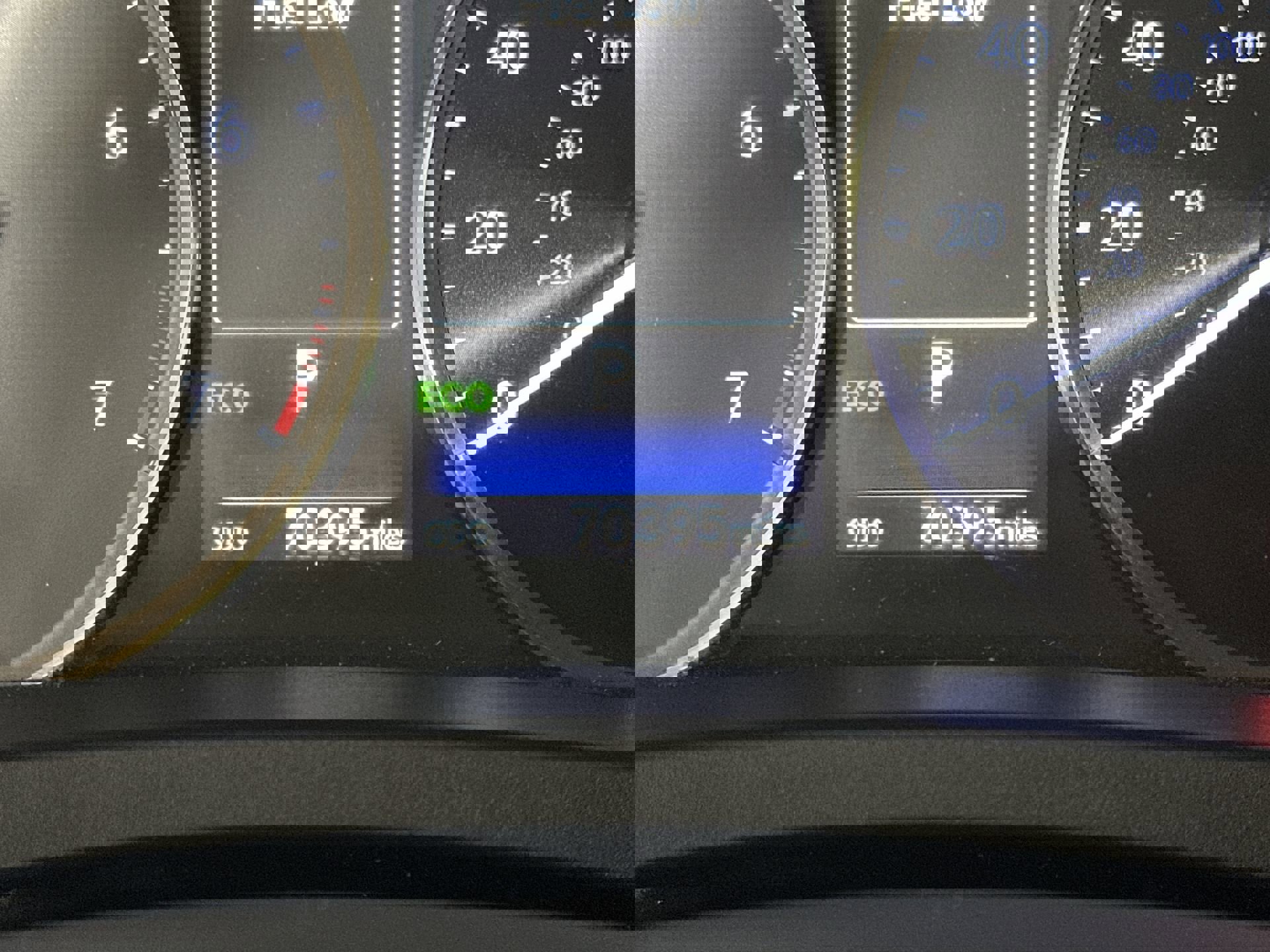 Used 2018 Lexus IS 300 AWD w/ Comfort Package image 19