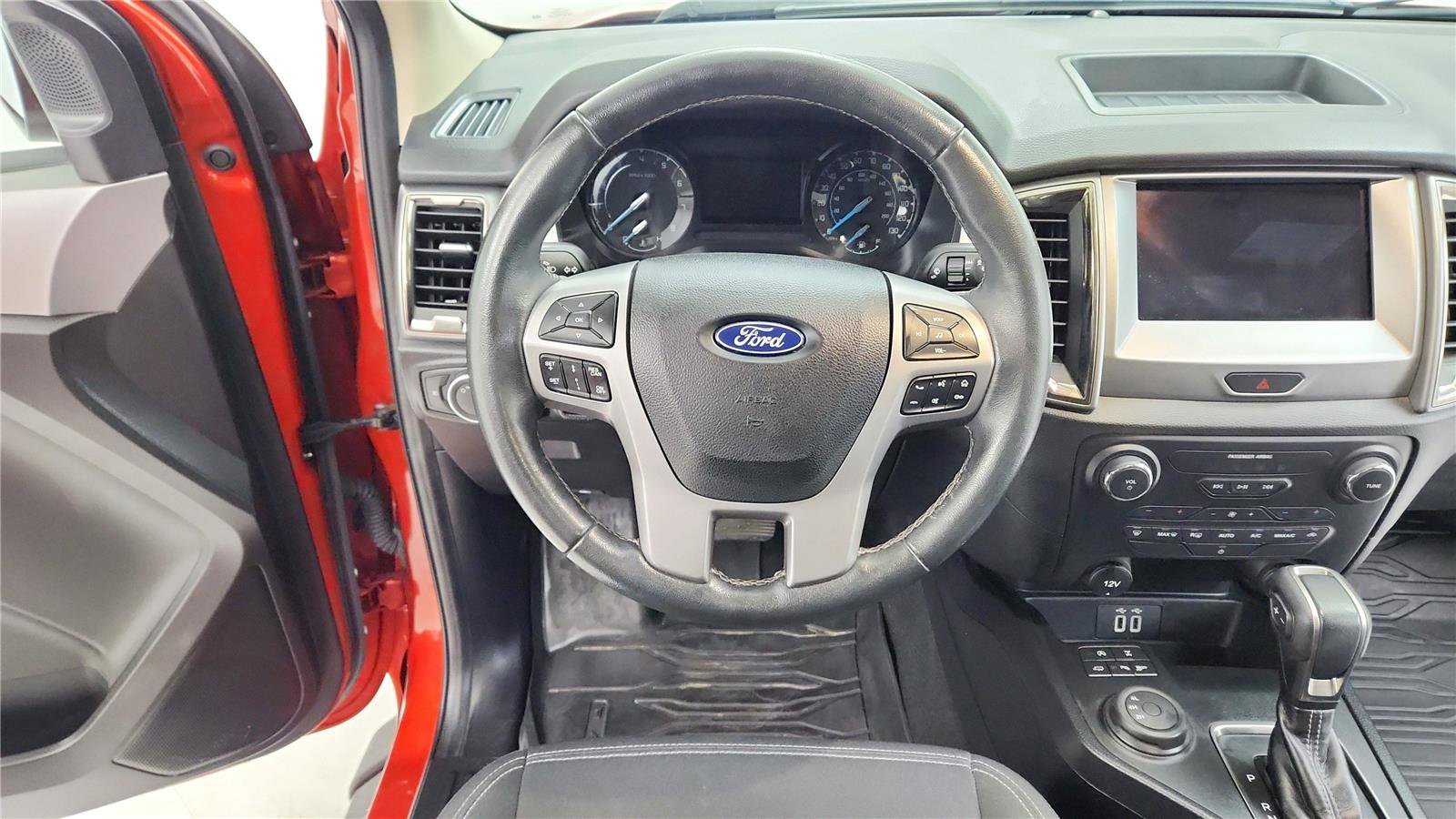 Used 2022 Ford Ranger XLT w/ Equipment Group 301A Mid image 31