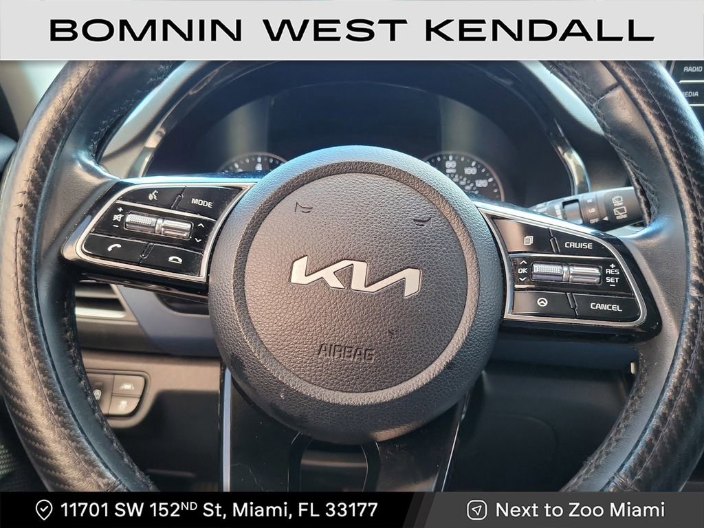Used 2023 Kia Seltos S image 12