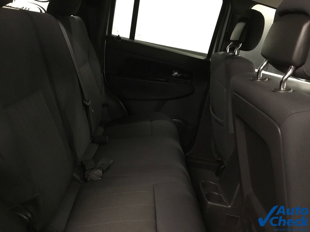 Used 2012 Jeep Liberty Sport w/ Popular Equipment Group AWD/4WD image 31