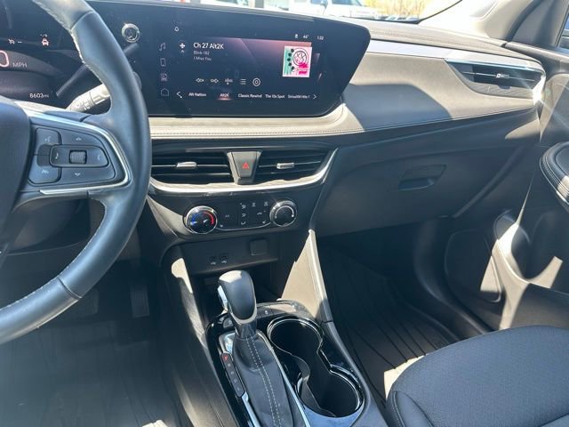 Used 2025 Buick Encore GX Preferred w/ Comfort Package image 19