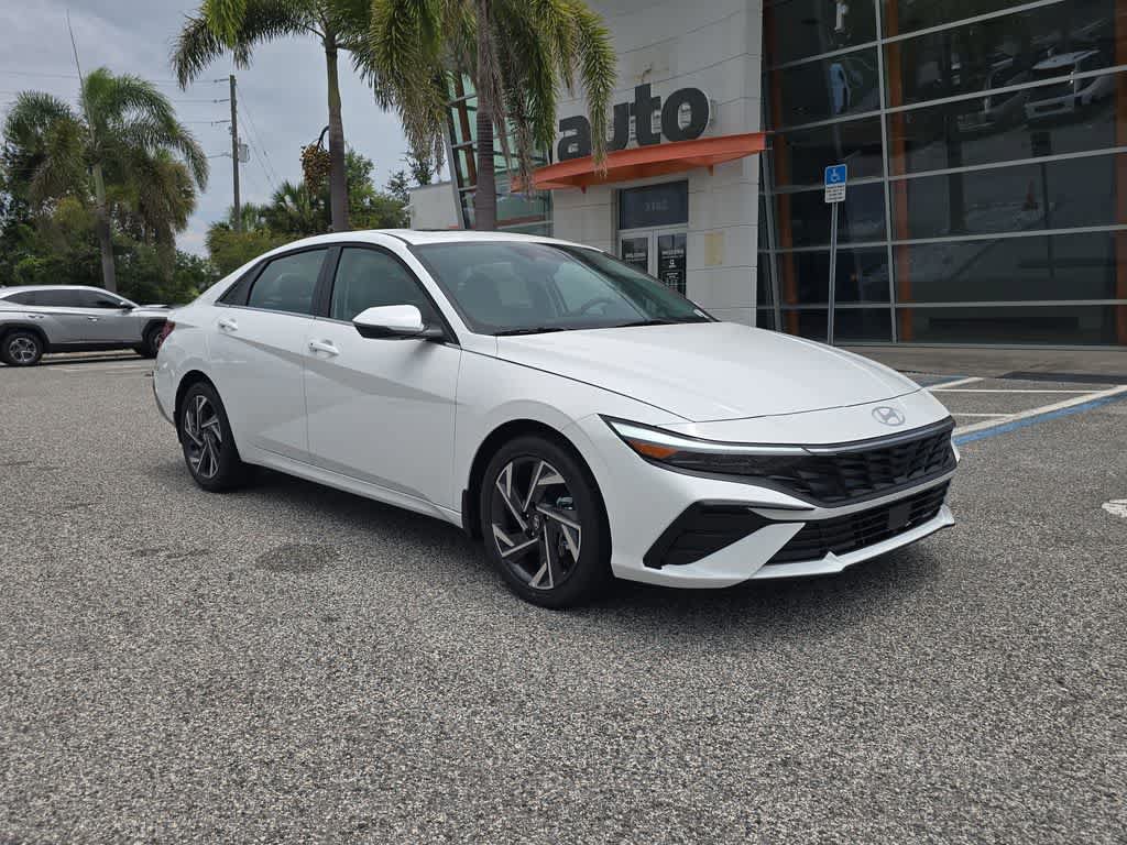 New 2026 Hyundai Elantra Limited FWD image 9