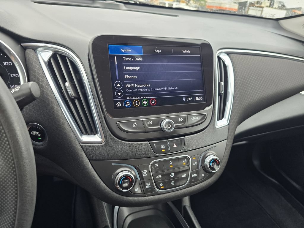 Used 2021 Chevrolet Malibu LT FWD image 21