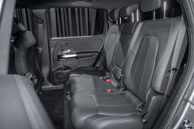 Certified 2023 Mercedes-Benz EQB 350 4MATIC SUV w/ Exclusive Package image 12