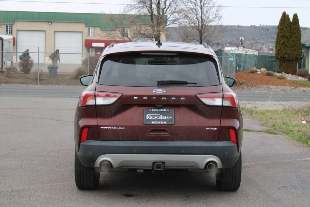 Used 2021 Ford Escape Titanium w/ Class II Trailer Tow Package image 5