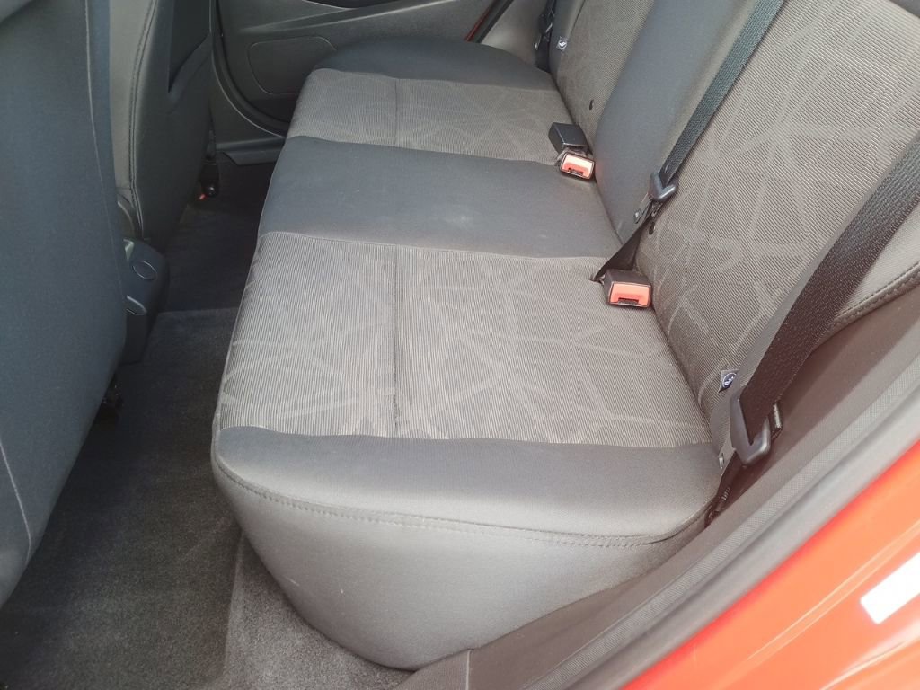 Used 2013 Ford Fiesta SE w/ Super Fuel Economy Pkg image 15