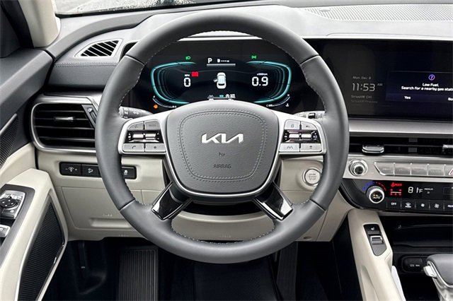 New 2025 Kia Telluride S image 16