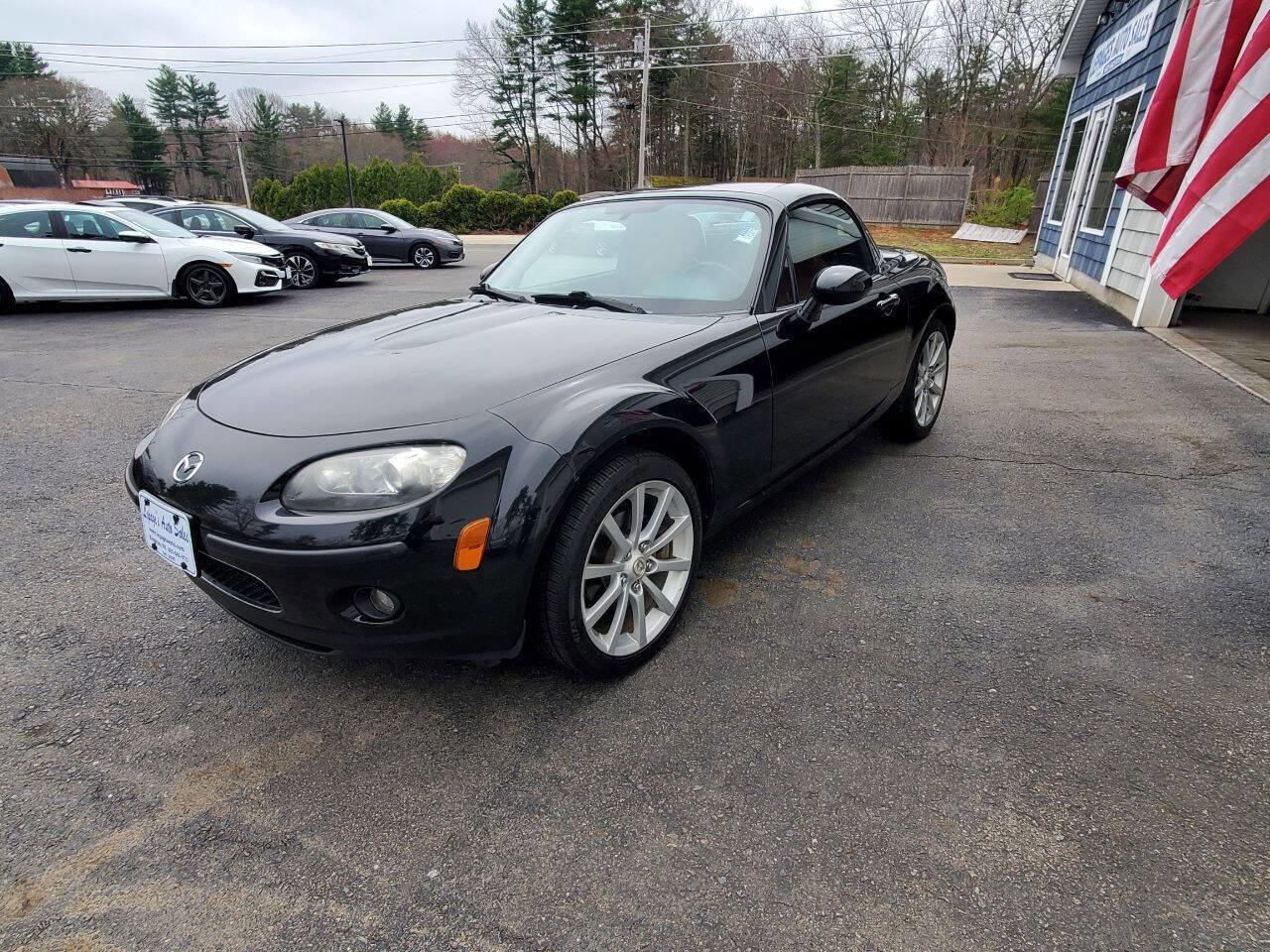 Used 2007 MAZDA MX-5 Miata Grand Touring w/ Premium Pkg RWD image 5