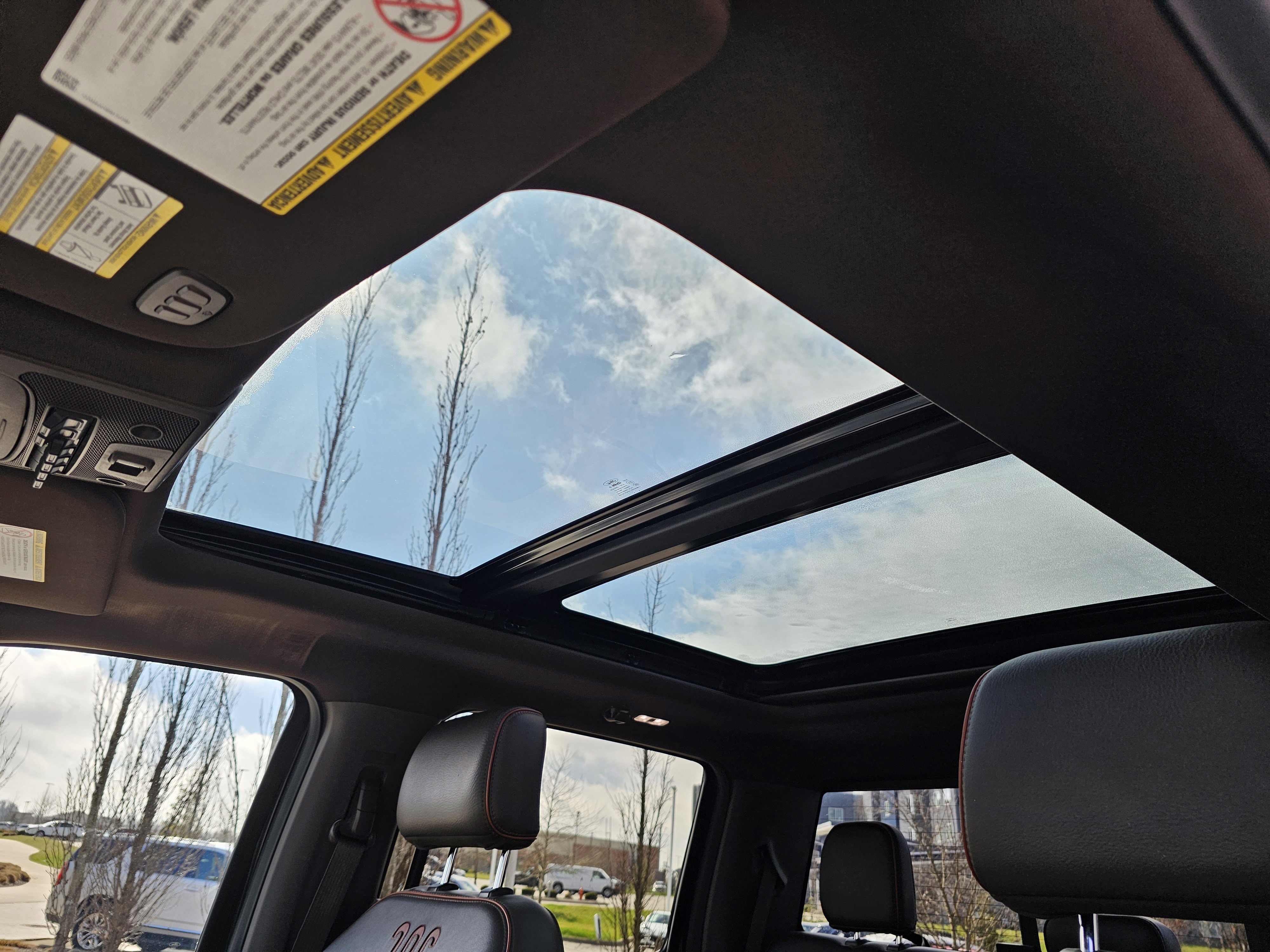 Used 2017 Ford F250 King Ranch w/ King Ranch Ultimate Package image 11