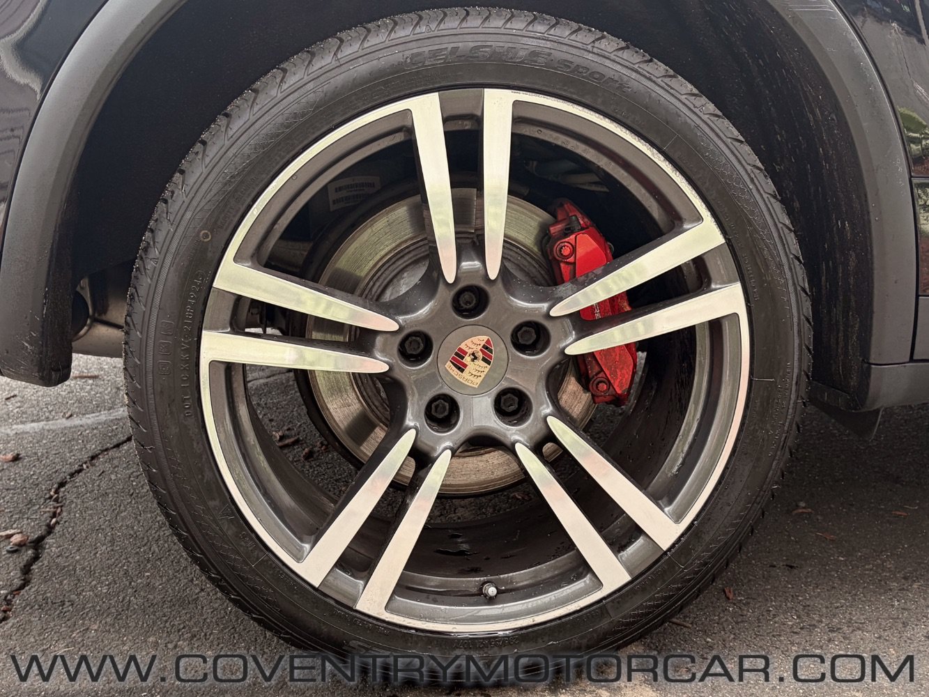 Used 2012 Porsche Cayenne Turbo AWD/4WD image 8