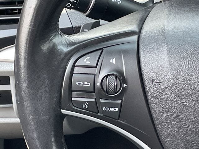 Used 2017 Acura MDX FWD image 12