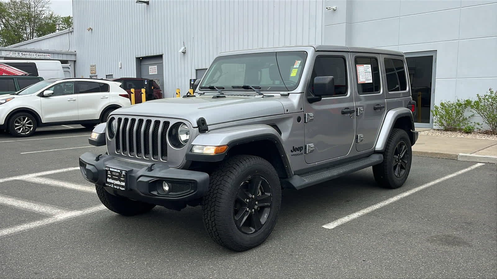 Certified 2021 Jeep Wrangler Unlimited Sahara AWD/4WD image 4