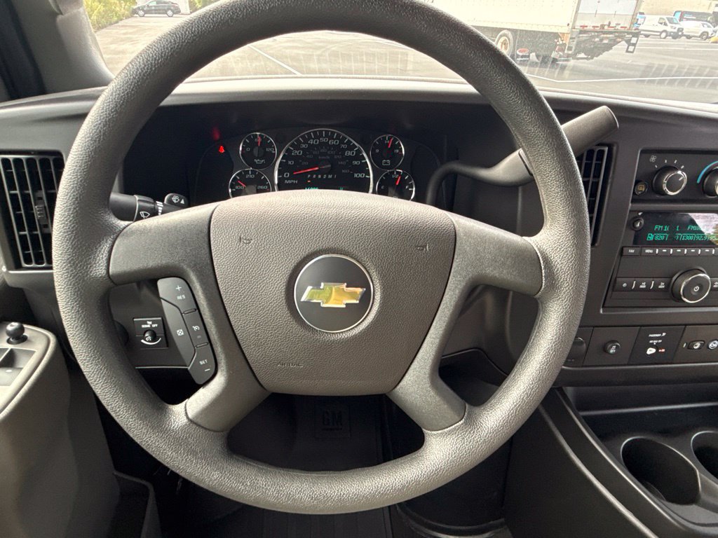 Used 2025 Chevrolet Express 3500 LT w/ LT Preferred Equipment Group RWD image 20