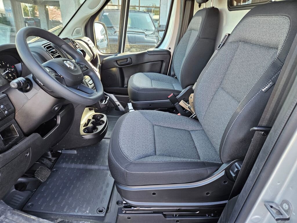 New 2026 RAM ProMaster 1500 w/ Convenience Group image 15