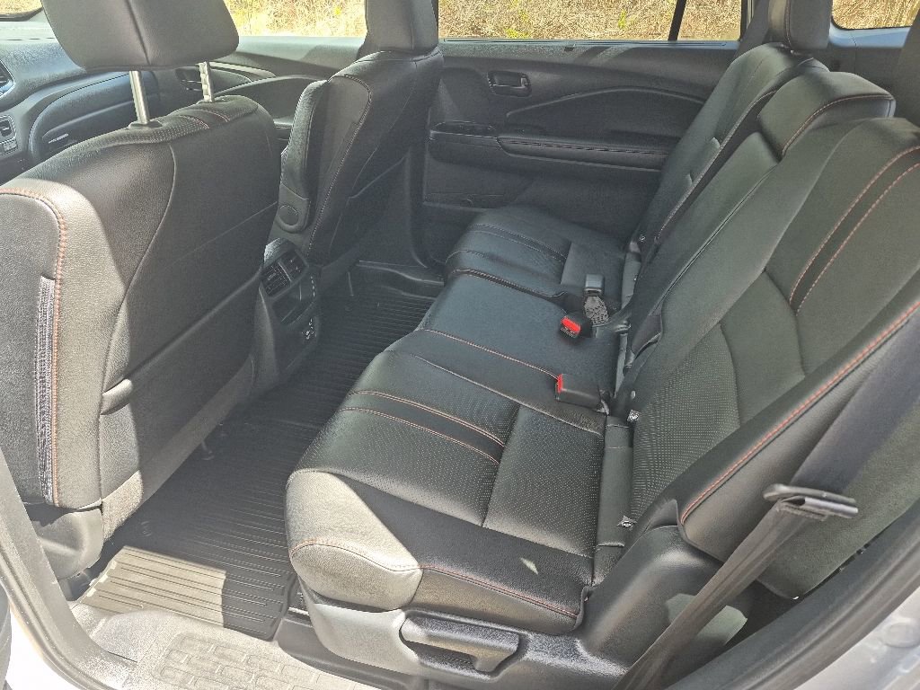 Certified 2023 Honda Passport TrailSport image 15