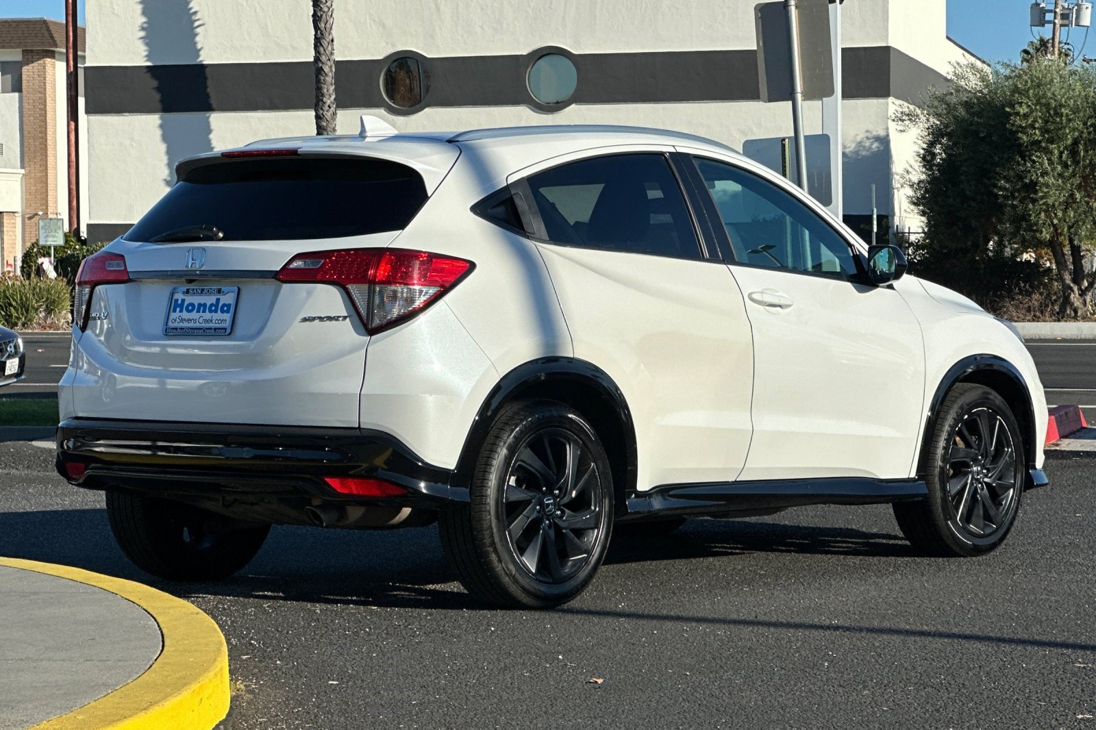 Used 2022 Honda HR-V Sport image 9