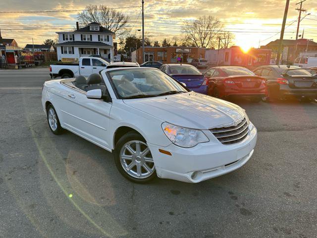 Used 2008 Chrysler Sebring Limited image 3