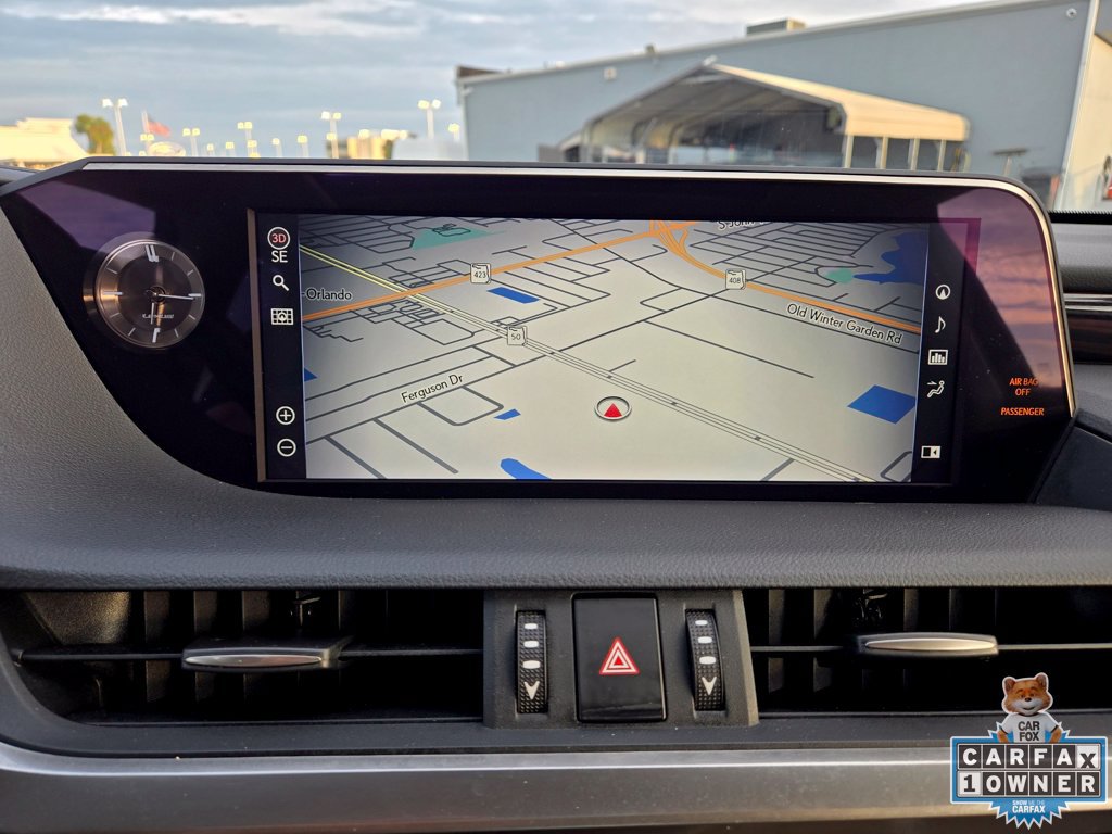 Used 2021 Lexus ES 300h Ultra Luxury w/ Accessory Package FWD image 41