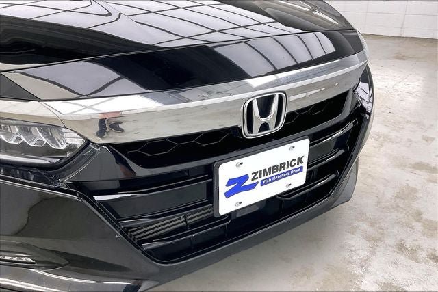 Used 2019 Honda Accord Touring image 31