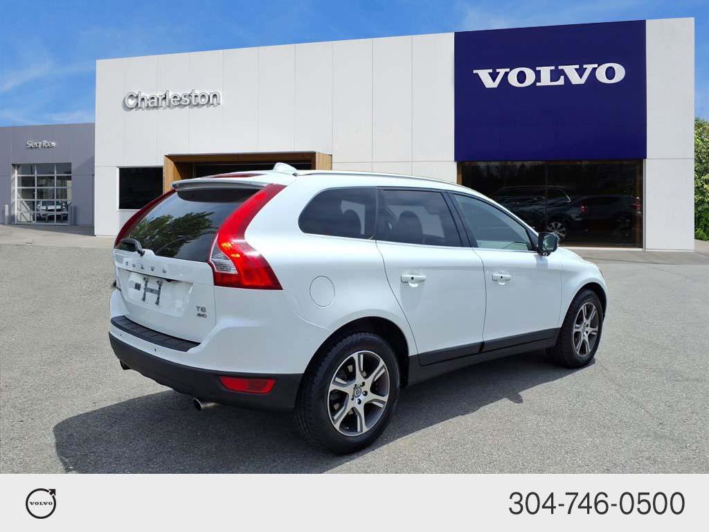 Used 2012 Volvo XC60 T6 Platinum AWD/4WD image 3