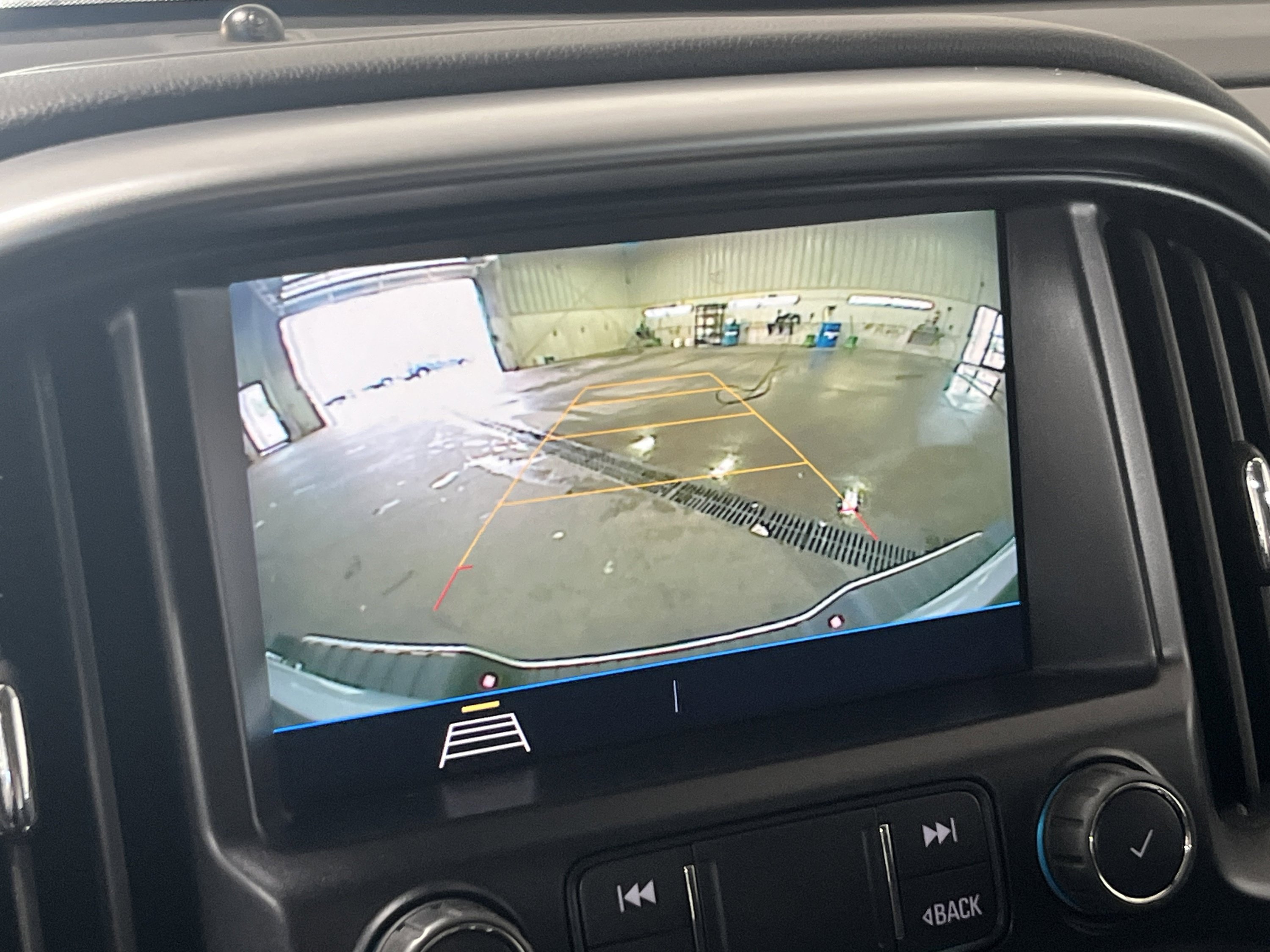 Used 2022 Chevrolet Colorado LT w/ Fleet Safety Package RWD image 23