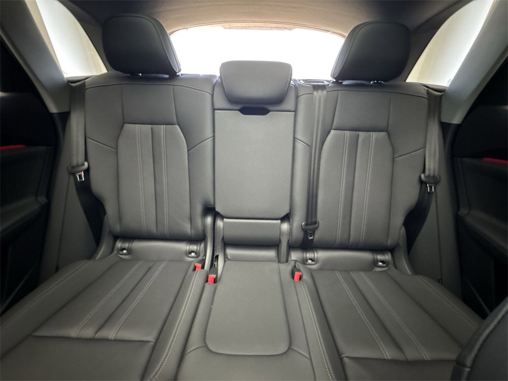 New 2025 Audi Q5 Premium image 24