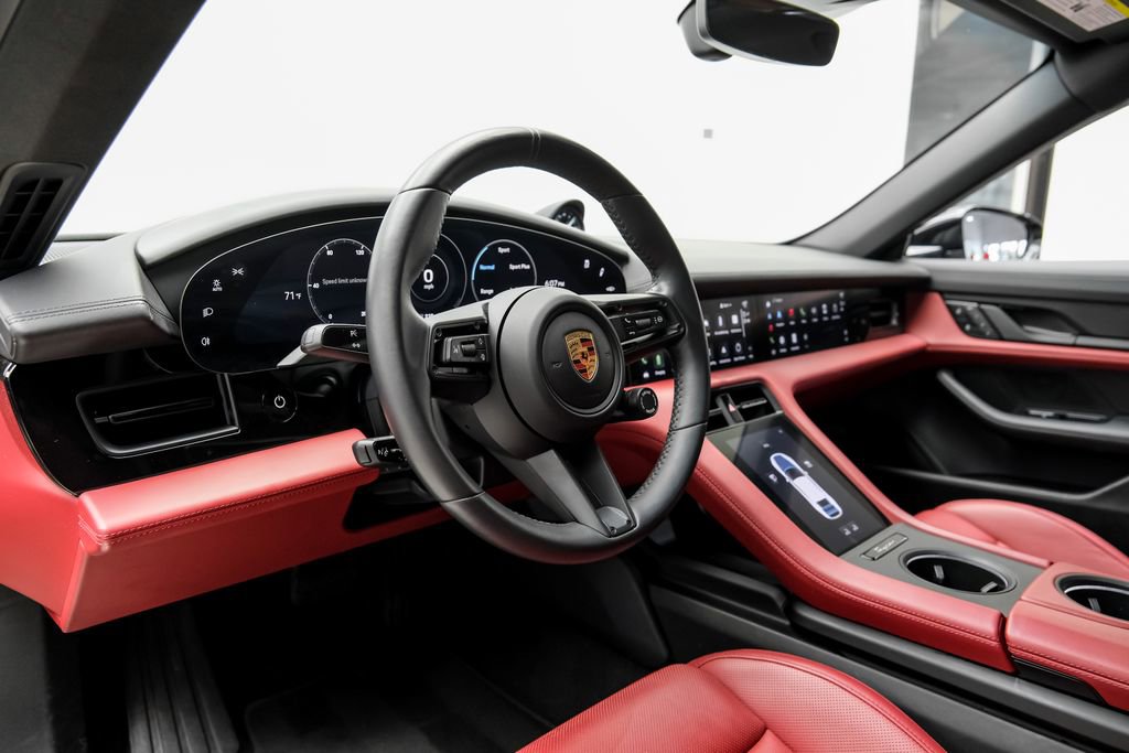 Used 2024 Porsche Taycan 4S AWD/4WD image 6