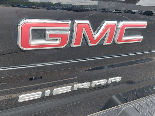 Used 2024 GMC Sierra 1500 SLT w/ SLT Premium Plus Package AWD/4WD image 41