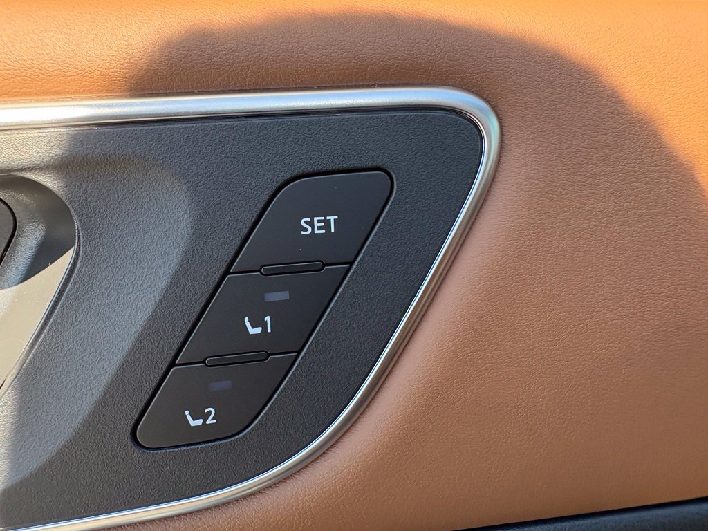 New 2026 Nissan Rogue Platinum AWD/4WD image 30