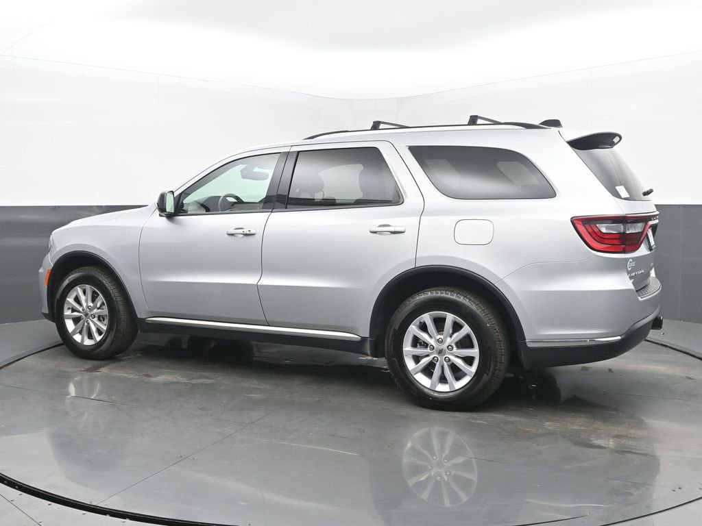 Used 2024 Dodge Durango SXT w/ Trailer Tow Group IV image 3