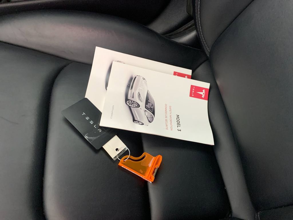 Used 2019 Tesla Model 3 Mid Range image 40