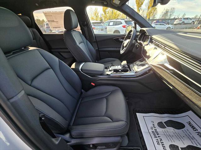Used 2025 Audi Q7 3.0T Premium Plus AWD/4WD image 12