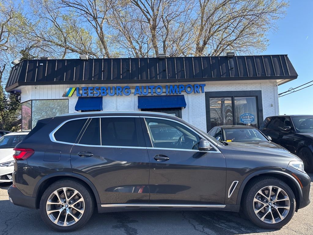 Used 2019 BMW X5 xDrive40i w/ Premium Package 2 image 3