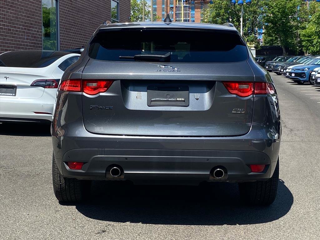 Used 2018 Jaguar F-PACE R-Sport AWD/4WD image 4