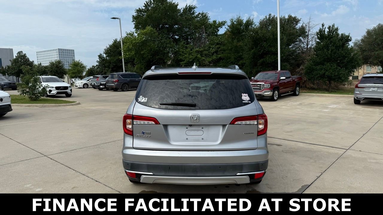 Used 2019 Honda Pilot Touring image 6