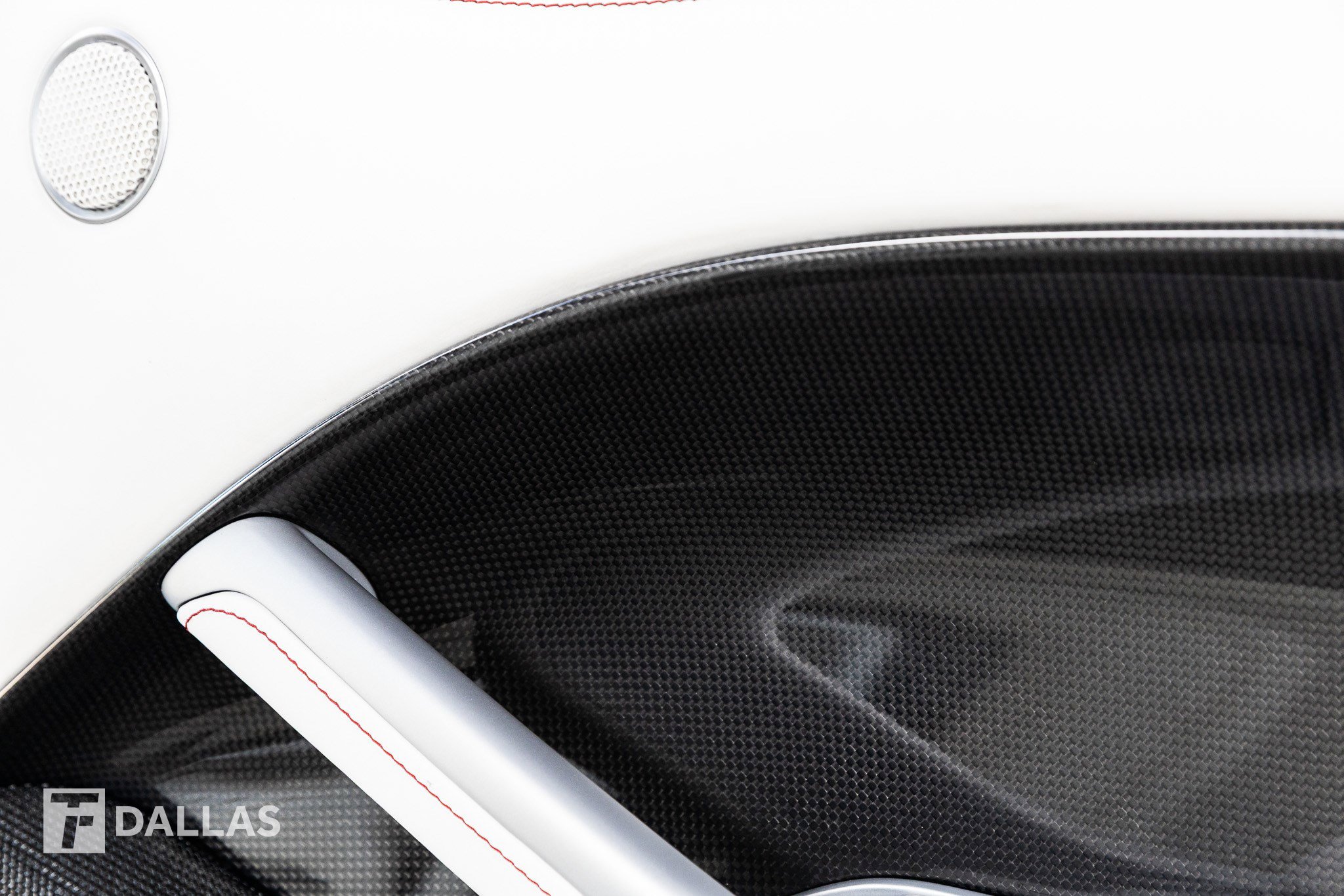 Used 2014 Ferrari F12 Berlinetta image 40