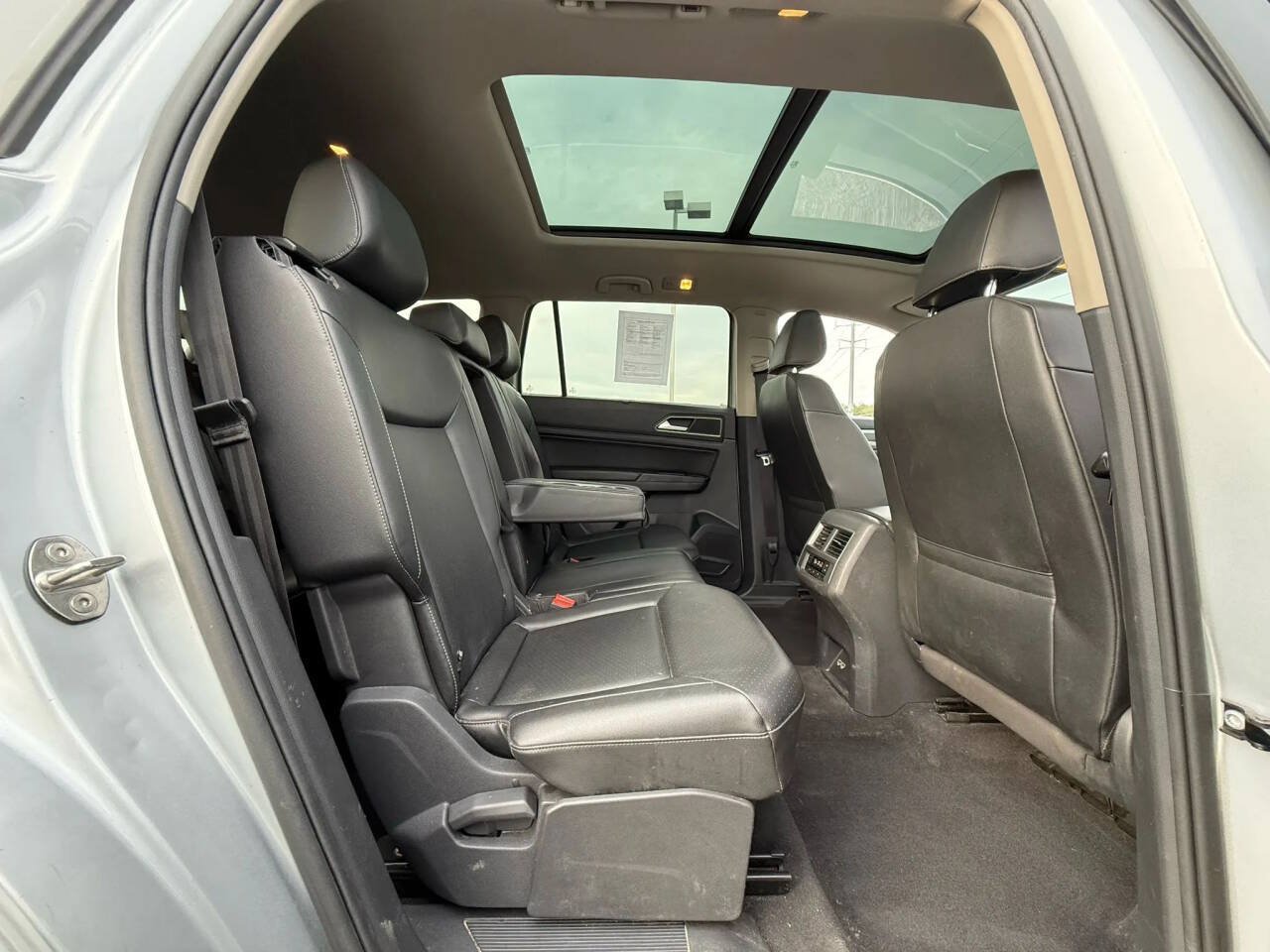 Used 2019 Volkswagen Atlas SEL AWD/4WD image 19