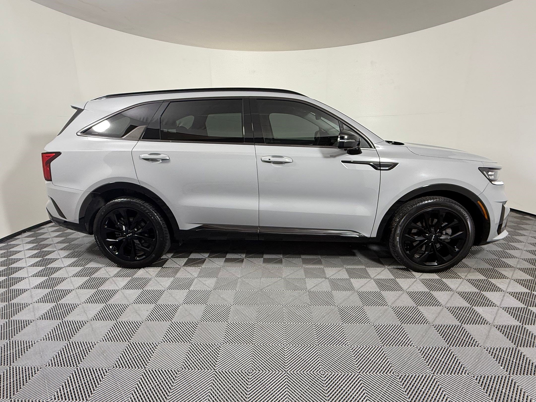 Used 2022 Kia Sorento SX FWD image 8