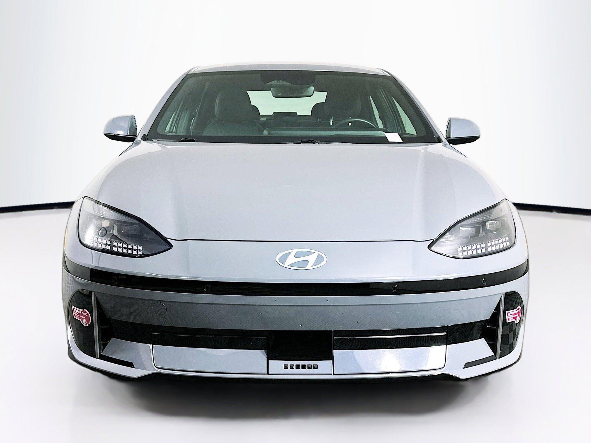 Used 2024 Hyundai Ioniq 6 SEL RWD image 2
