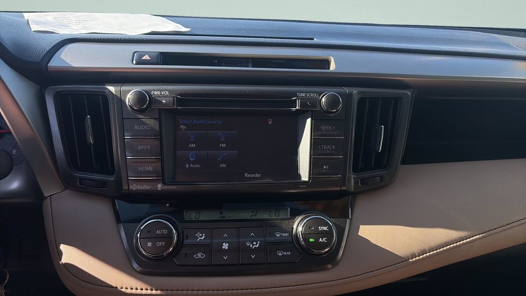Used 2015 Toyota RAV4 XLE FWD image 14