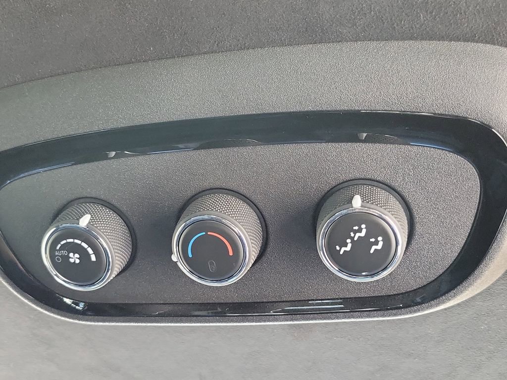 Used 2021 Dodge Durango R/T w/ Technology Group image 29